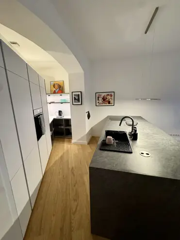 2 Zimmer Wohnung mit 109 m² in Berlin – Bild 6