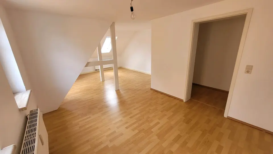 2 Zimmer Wohnung mit 37 m² in Limbach-Oberfrohna – Bild 5