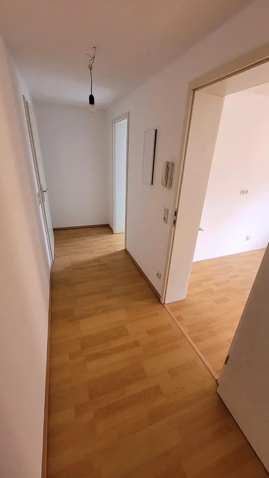 2 Zimmer Wohnung mit 37 m² in Limbach-Oberfrohna – Bild 6