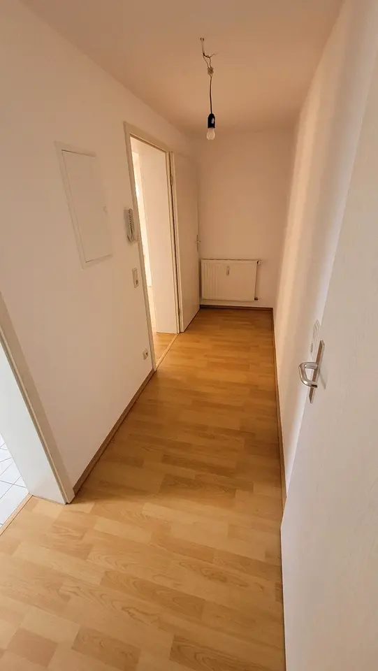 2 Zimmer Wohnung mit 37 m² in Limbach-Oberfrohna – Bild 8