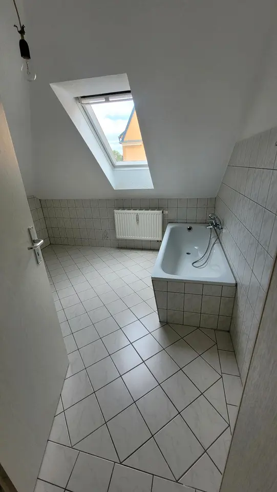 2 Zimmer Wohnung mit 37 m² in Limbach-Oberfrohna – Bild 9