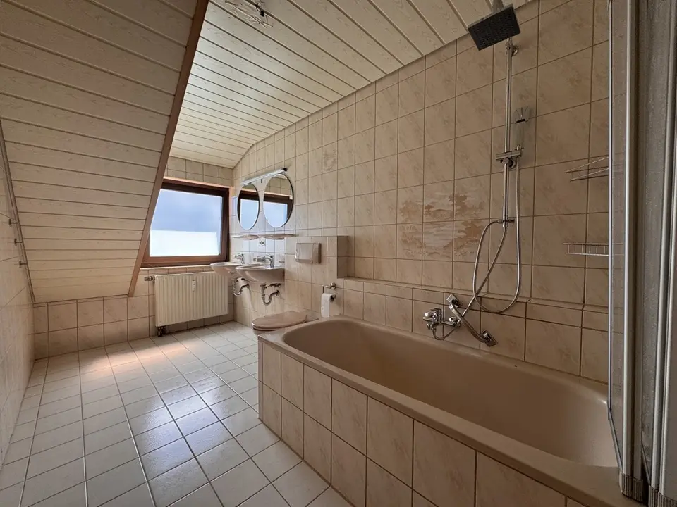4 Zimmer Wohnung mit 93 m² in Crailsheim – Bild 7