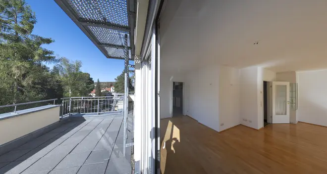 5 Zimmer Wohnung mit 147 m² in Dresden – Bild 1