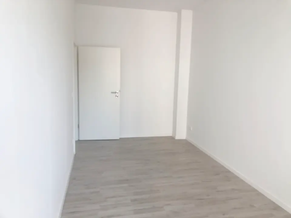 6 Zimmer Wohnung mit 119 m² in Zwickau – Bild 6