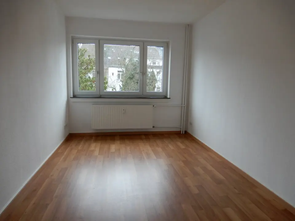 3 Zimmer Wohnung mit 75 m² in Wilhelmshaven – Bild 2