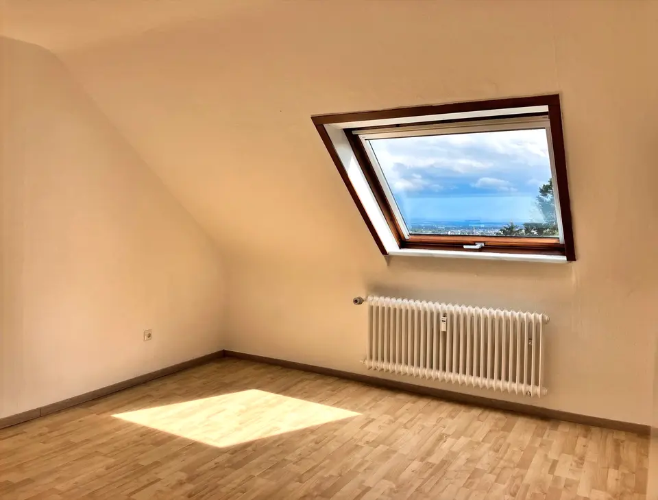 4 Zimmer Wohnung mit 80 m² in Kassel – Bild 2