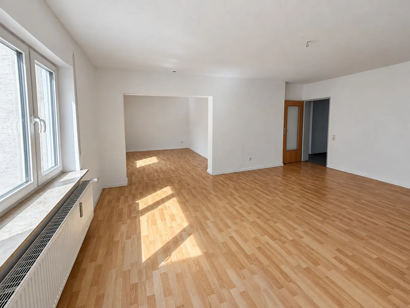 5 Zimmer Wohnung mit 105 m² in Marburg – Bild 1