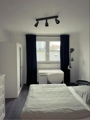 WG-Zimmer mit 20 m² in Frankfurt am Main – Bild 2