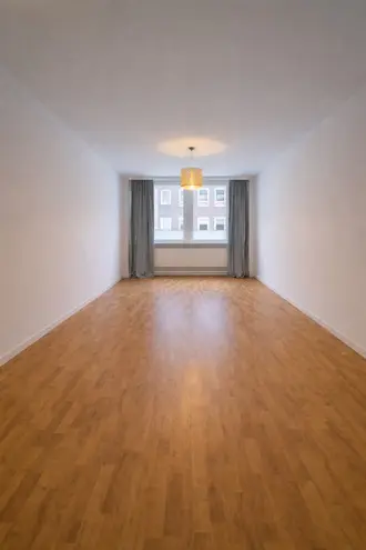 2 Zimmer Wohnung mit 75 m² in Lübeck – Bild 4