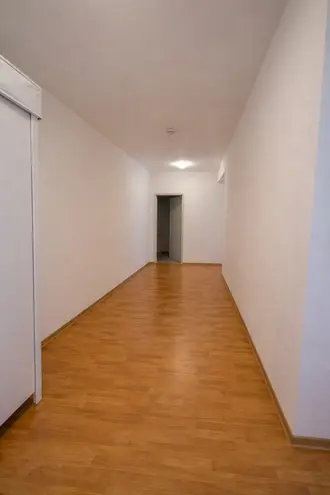 2 Zimmer Wohnung mit 75 m² in Lübeck – Bild 5