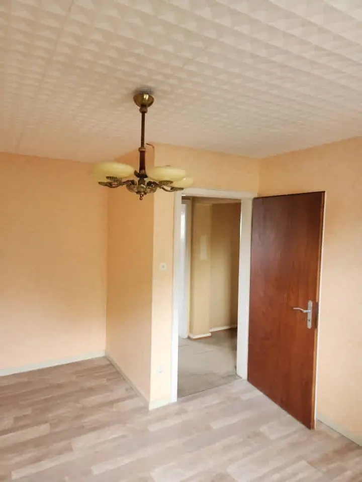 9 Zimmer Wohnung mit 240 m² in Saarbrücken – Bild 7