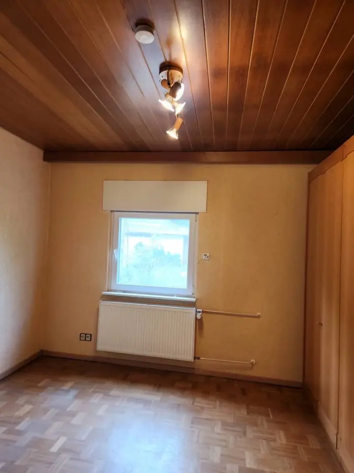 9 Zimmer Wohnung mit 240 m² in Saarbrücken – Bild 9