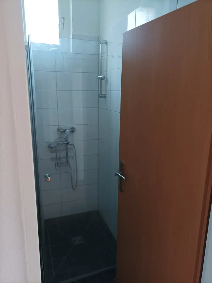 4 Zimmer Wohnung mit 75 m² in Wilhelmshaven – Bild 2
