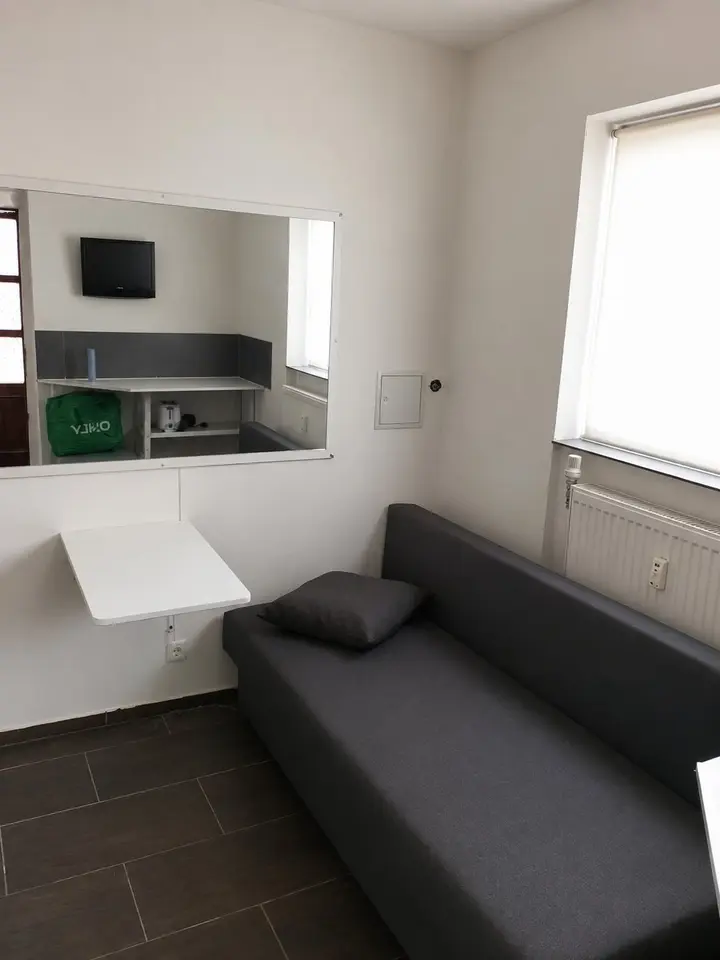Studio mit 12 m² in Bornheim – Bild 1