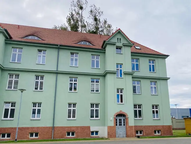 4 Zimmer Wohnung mit 95 m² in Magdeburg – Bild 2