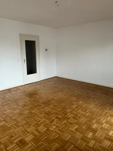 3 Zimmer Wohnung mit 77 m² in Mönchengladbach – Bild 2