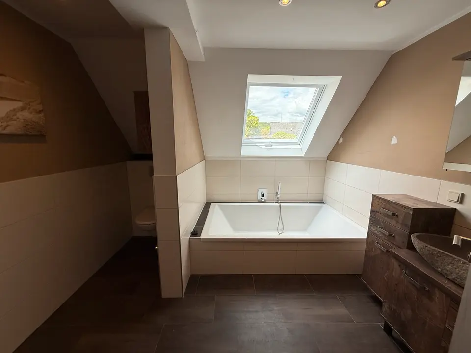 8 Zimmer Haus mit 244 m² in Herford – Bild 6
