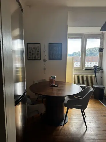 4 Zimmer Wohnung mit 120 m² in Saarbrücken – Bild 1