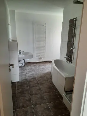 3 Zimmer Wohnung mit 81 m² in Magdeburg – Bild 7