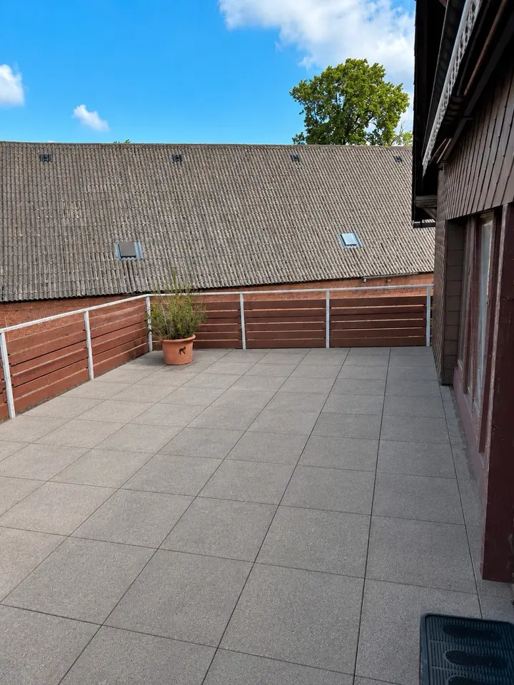 6 Zimmer Wohnung mit 150 m² in Lüneburg – Bild 7