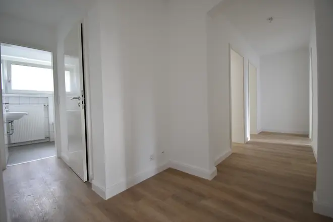 4 Zimmer Wohnung mit 93 m² in Mönchengladbach – Bild 3