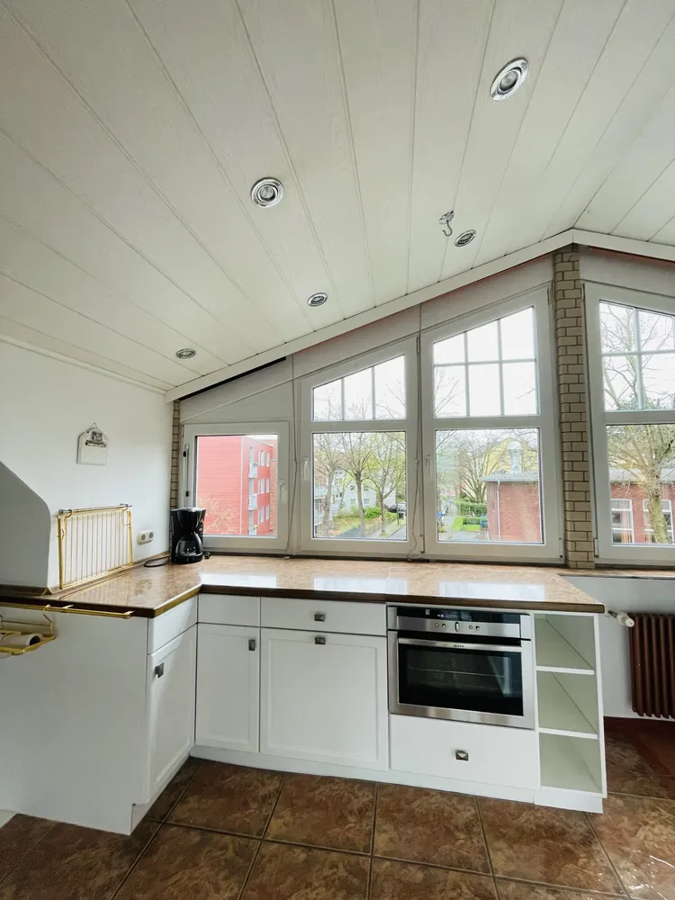3 Zimmer Wohnung mit 129 m² in Düsseldorf – Bild 2