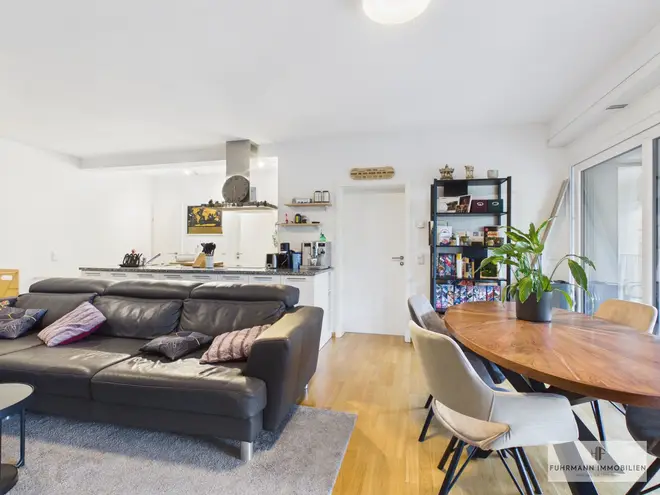 3 Zimmer Wohnung mit 100 m² in Saarbrücken – Bild 4