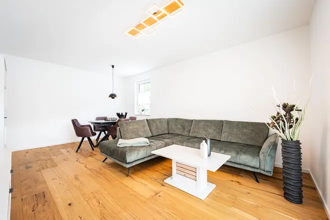 2 Zimmer Wohnung mit 80 m² in Magdeburg – Bild 2