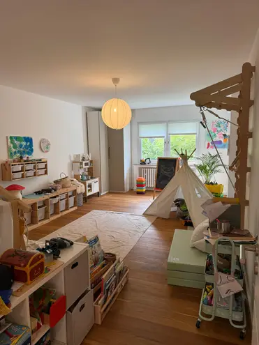 6 Zimmer Wohnung mit 225 m² in Düsseldorf – Bild 10