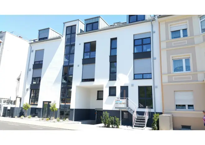 4 Zimmer Wohnung mit 104 m² in Bonn – Bild 1