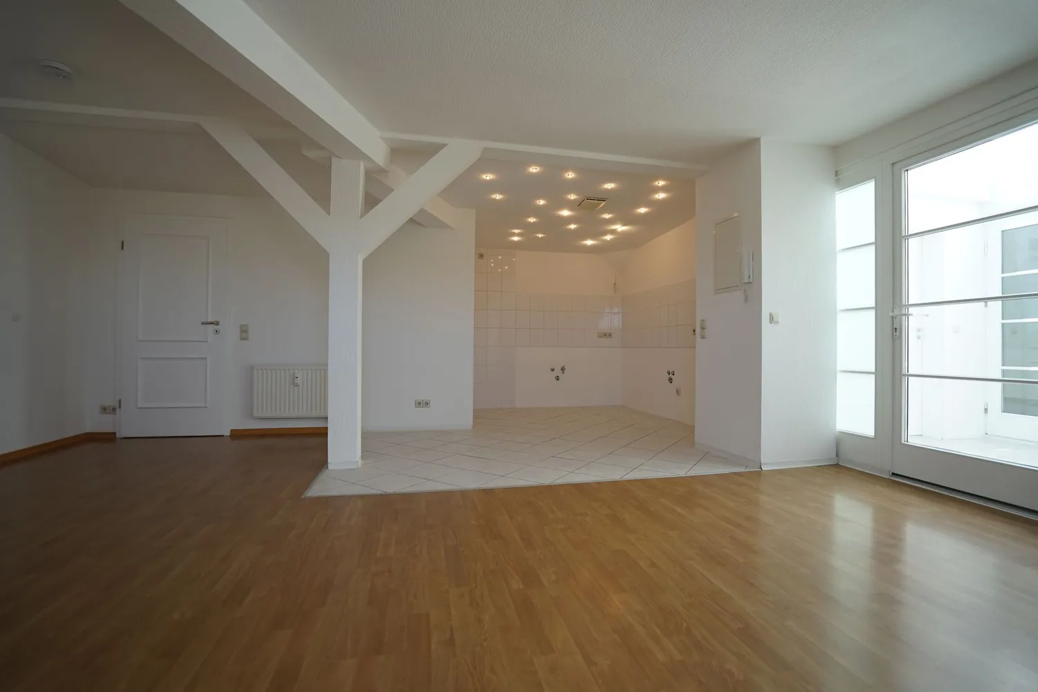 3 Zimmer Wohnung mit 80 m² in Dresden – Bild 3
