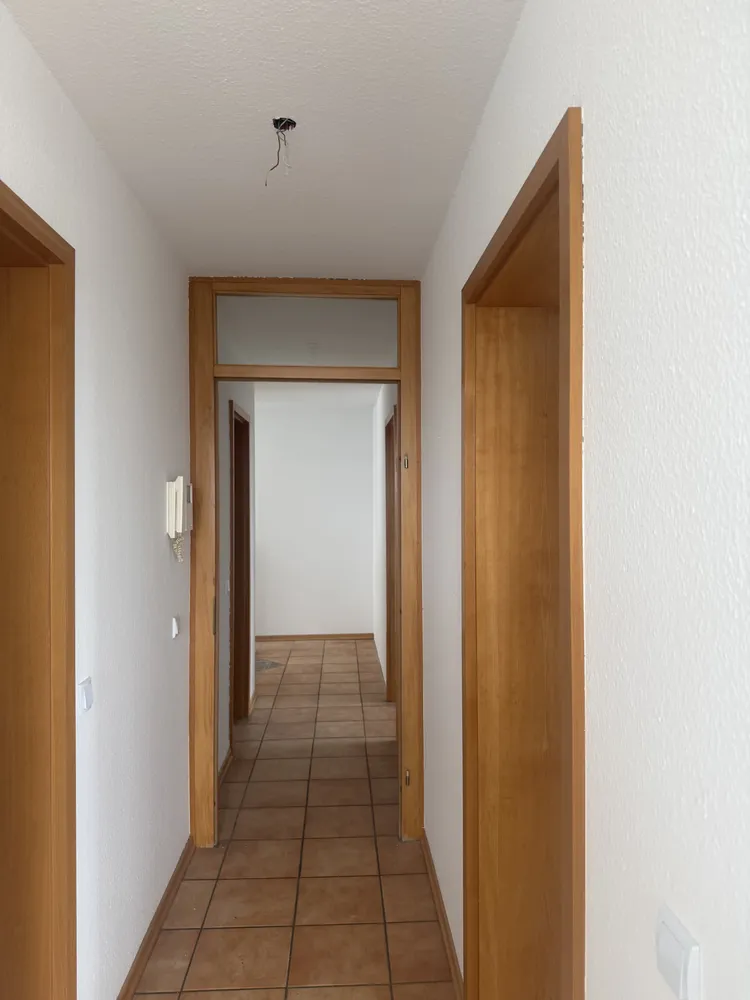 3 Zimmer Wohnung mit 83 m² in Detmold – Bild 2