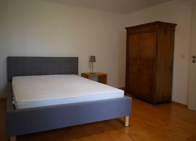 2 Zimmer Wohnung mit 55 m² in Karlsruhe – Bild 2