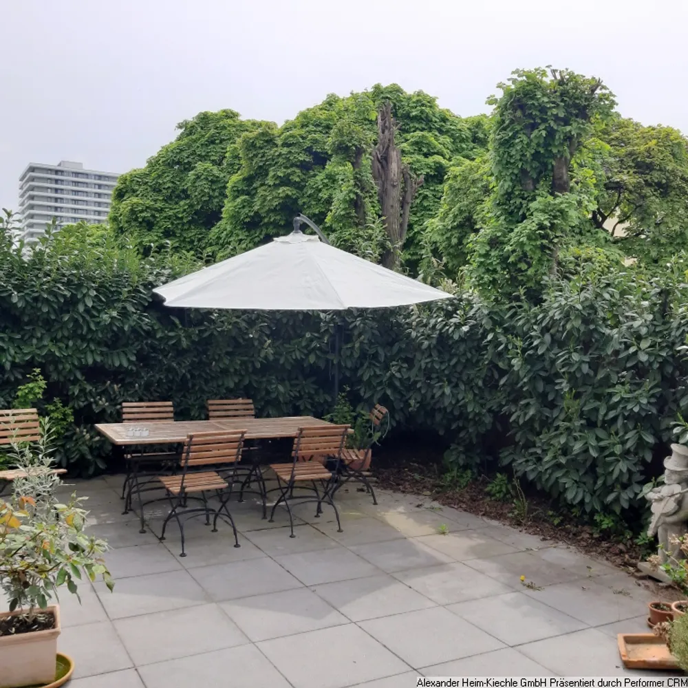 5 Zimmer Haus mit 191 m² in München – Bild 1