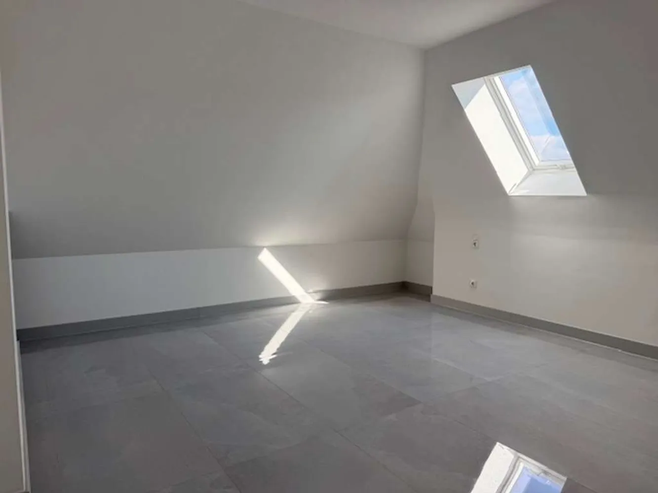 2 Zimmer Wohnung mit 62 m² in Lübeck – Bild 4