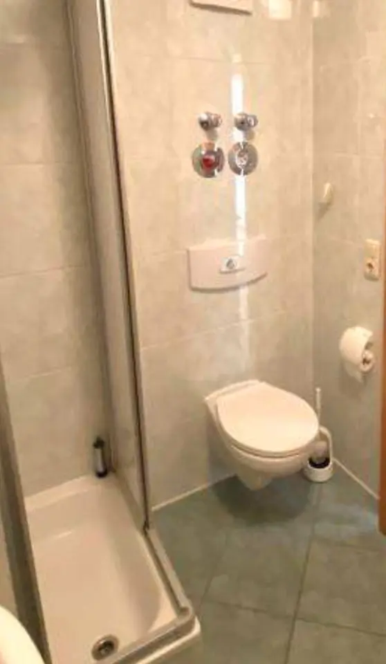 2 Zimmer Wohnung mit 61 m² in Plauen – Bild 6