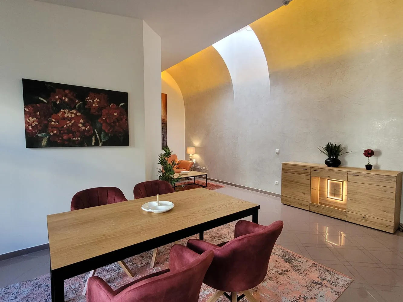 2 Zimmer Wohnung mit 75 m² in Görlitz – Bild 1