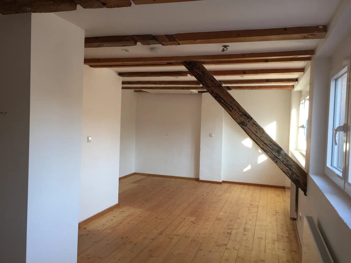 4 Zimmer Wohnung mit 90 m² in Neu-Ulm – Bild 1