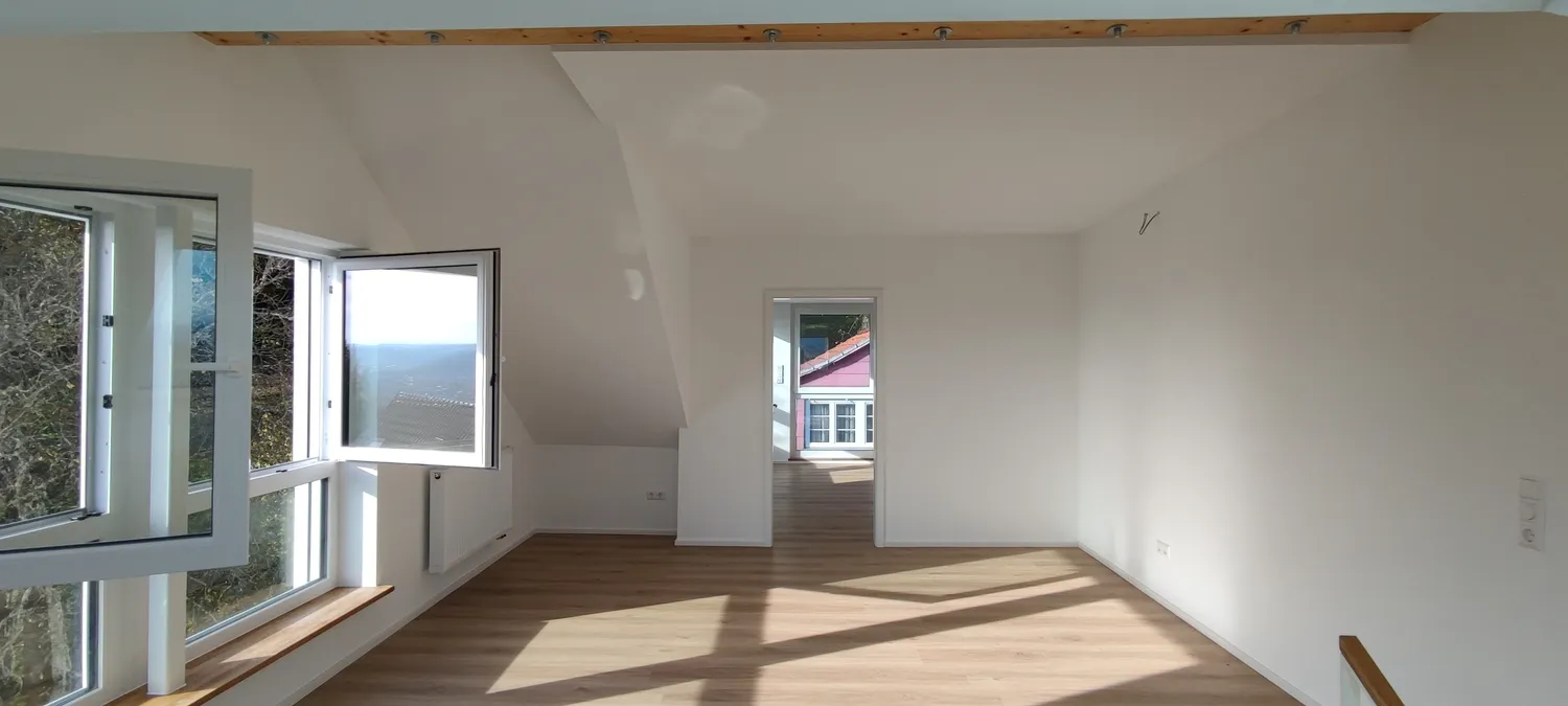 5 Zimmer Wohnung mit 122 m² in Tübingen – Bild 4