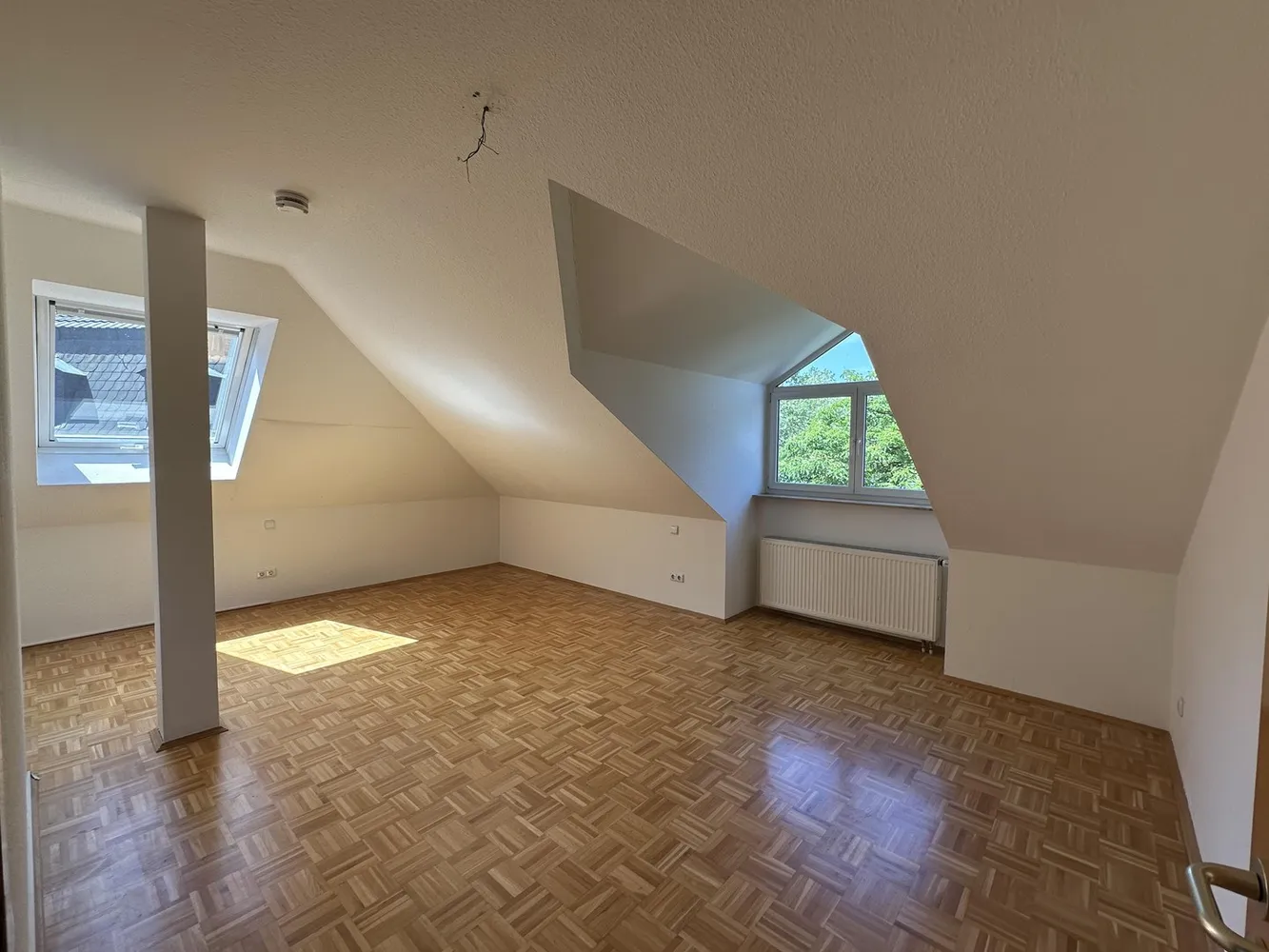 4 Zimmer Wohnung mit 106 m² in Kassel – Bild 3