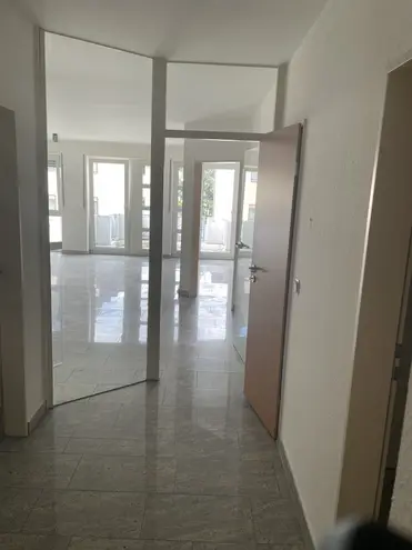 2 Zimmer Wohnung mit 70 m² in Leverkusen – Bild 3