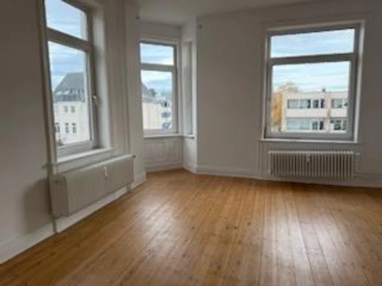 5 Zimmer Wohnung mit 108 m² in Kiel – Bild 1