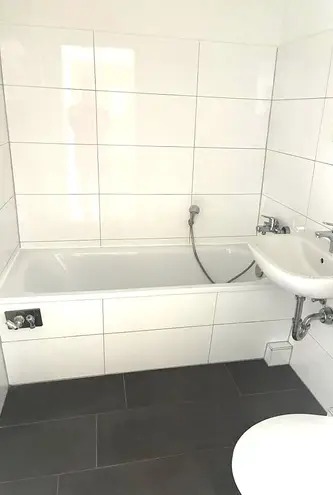 3 Zimmer Wohnung mit 58 m² in Halle (Saale) – Bild 8