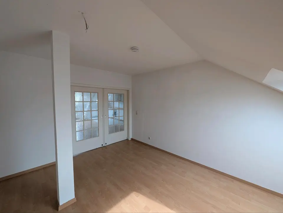 3 Zimmer Wohnung mit 90 m² in Stendal – Bild 1