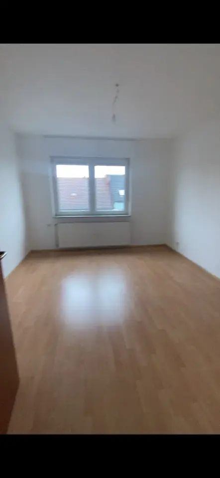 4 Zimmer Wohnung mit 114 m² in Saarbrücken – Bild 2