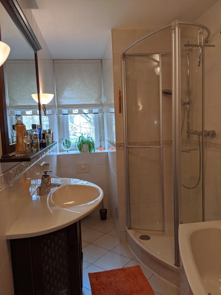 4 Zimmer Wohnung mit 97 m² in Halle (Saale) – Bild 12