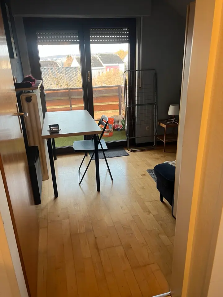 WG-Zimmer mit 12 m² in Rüsselsheim am Main – Bild 2