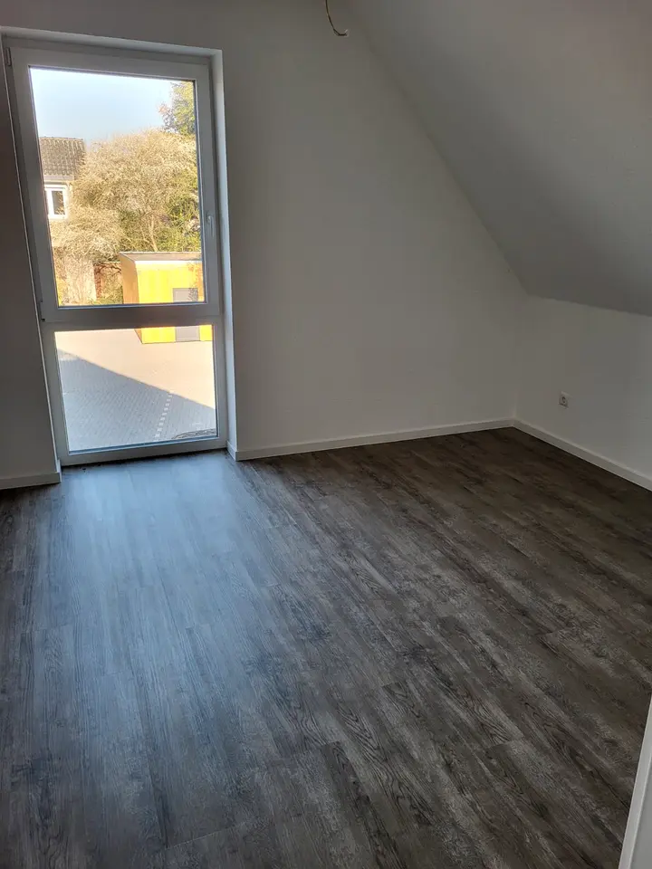 4 Zimmer Wohnung mit 93 m² in Oldenburg – Bild 1