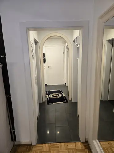 2 Zimmer Wohnung mit 77 m² in Krefeld – Bild 9