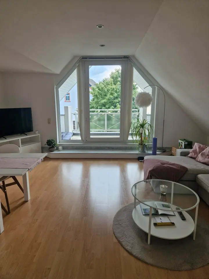 2 Zimmer Wohnung mit 55 m² in Oberursel – Bild 1